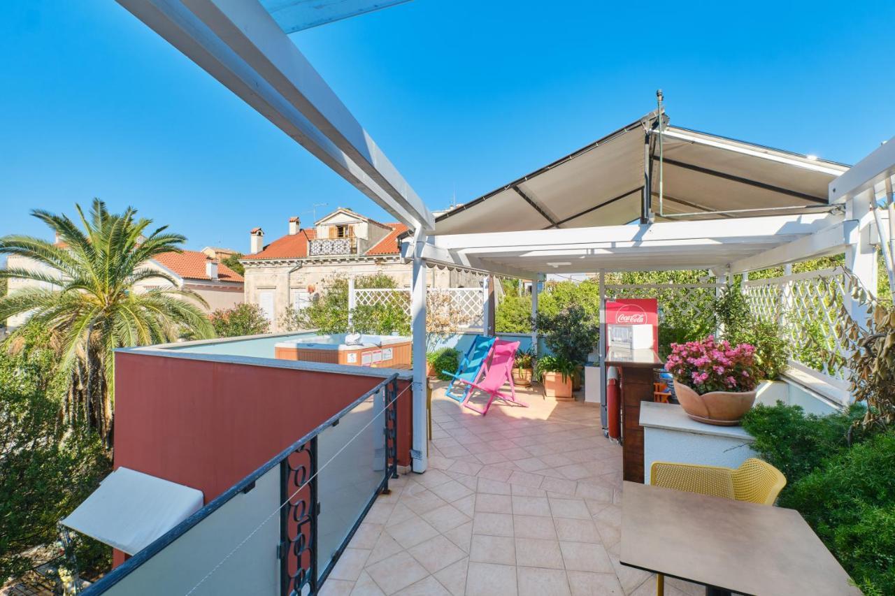 Mare Mare Suites Mali Lošinj Extérieur photo